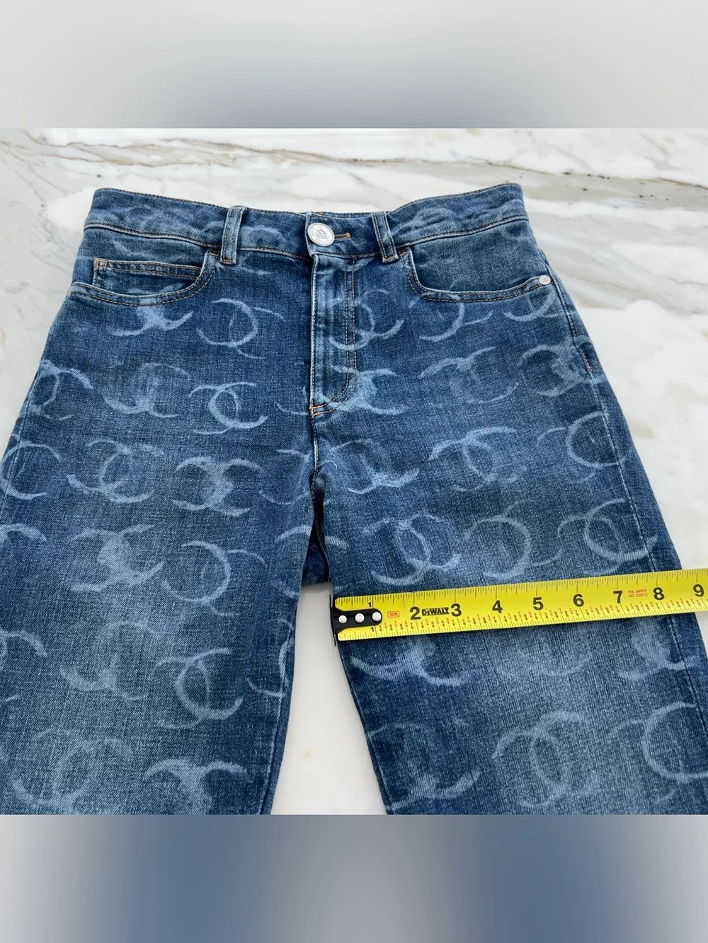 CHANEL 23B DARK BLUE CC SILVER SEQUINS SKINNY JEAN SIZE FR 34 / US 2